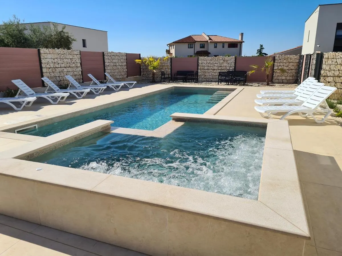 Pinna Residence - Sv. Jerolim location