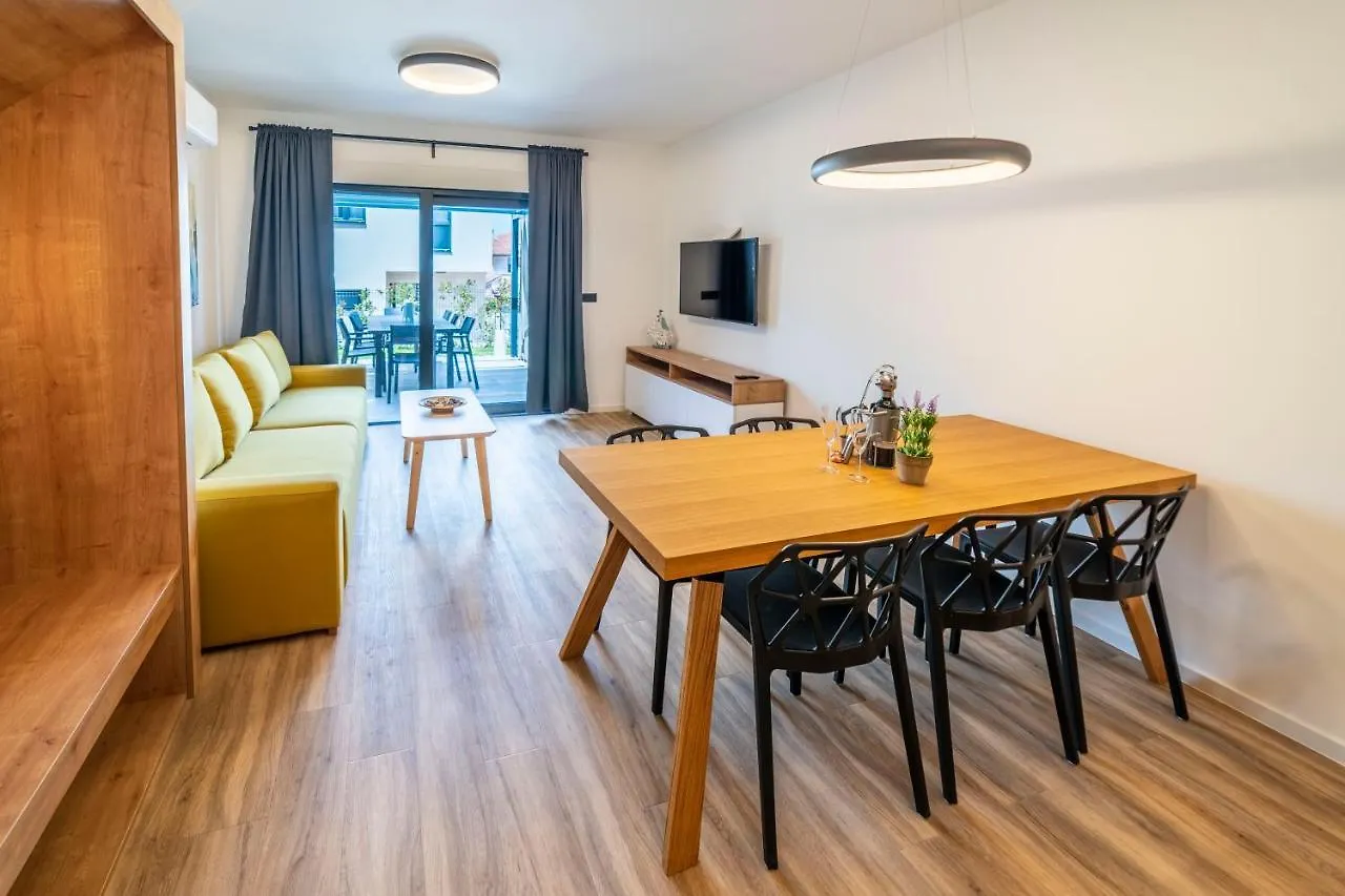 Pinna Residence - Sv. Jerolim Pula Lägenhet